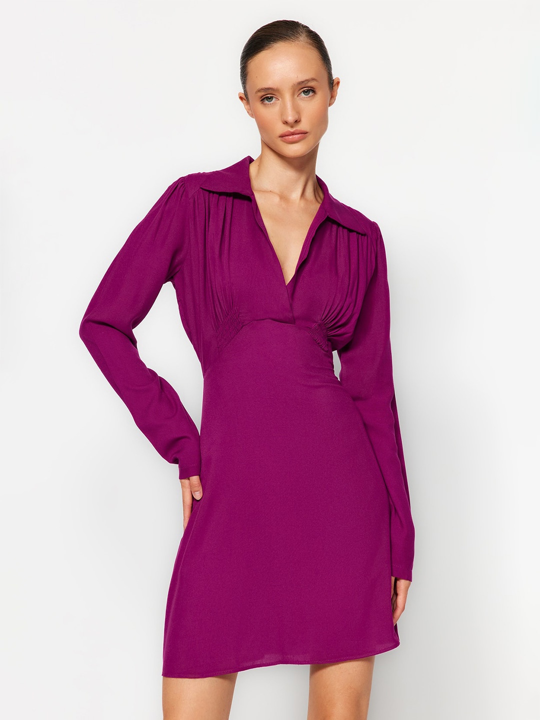 

Trendyol V-Neck Long Sleeves Mini Wrap Dress, Na