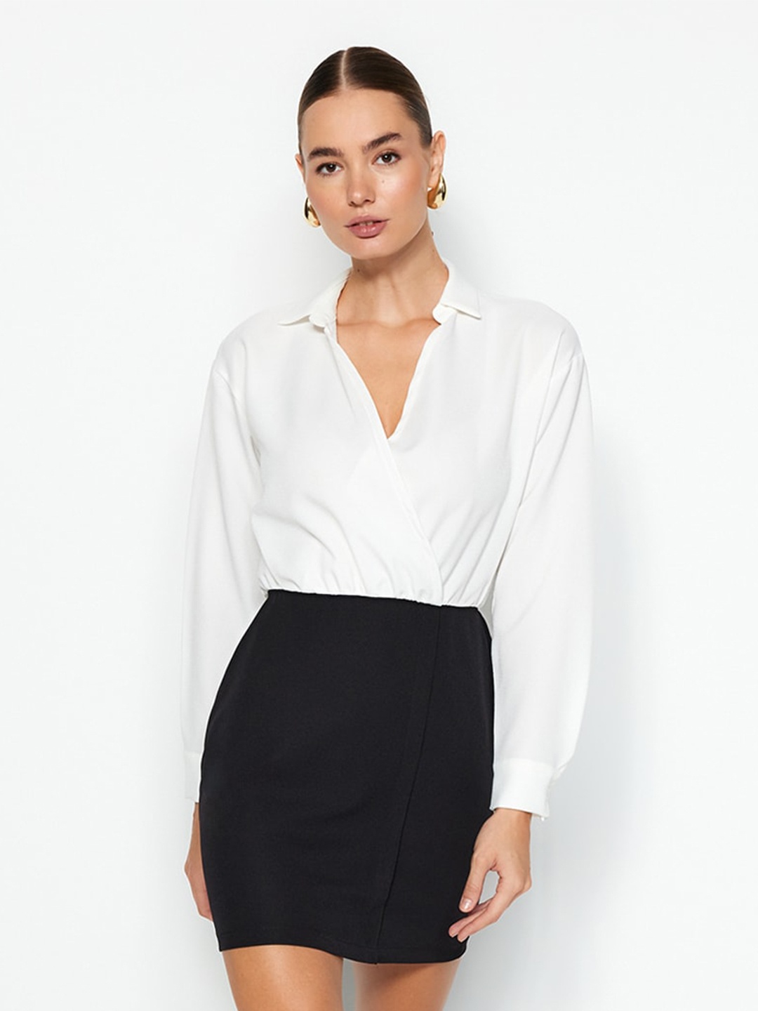 

Trendyol Colourblocked Shirt Collar Sheath Dress, White