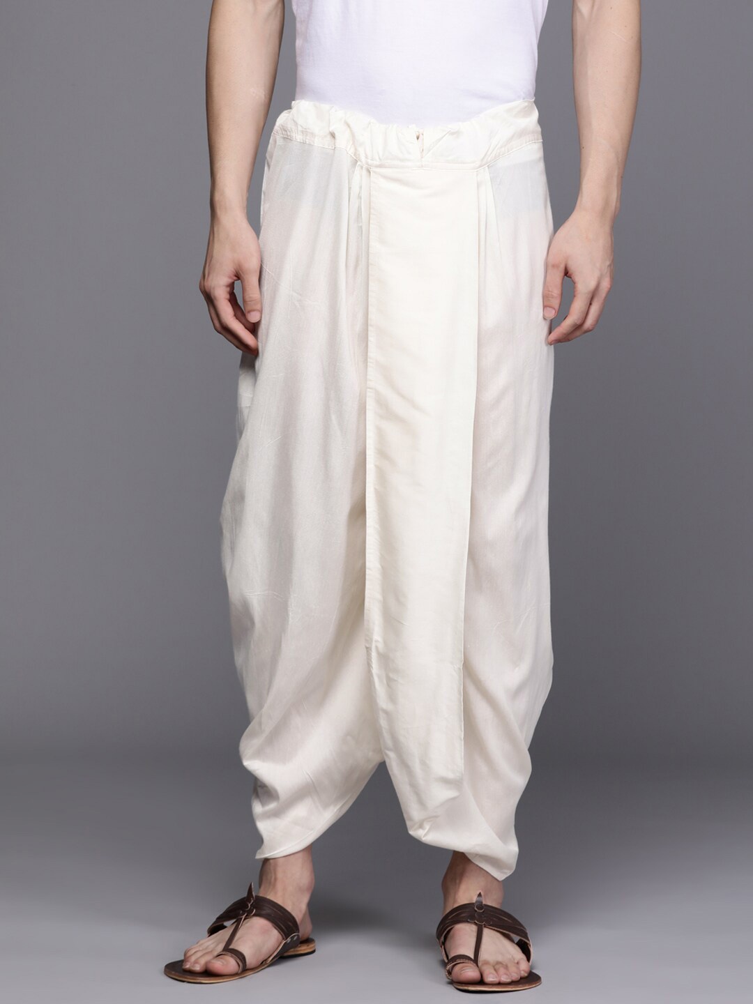 

Manyavar Men Ankle-Length Dhoti Pants, Off white