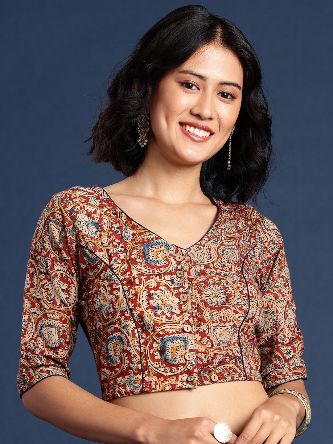 

Taavi Kalamkari Printed Cotton Non Paded Saree Blouse, Red