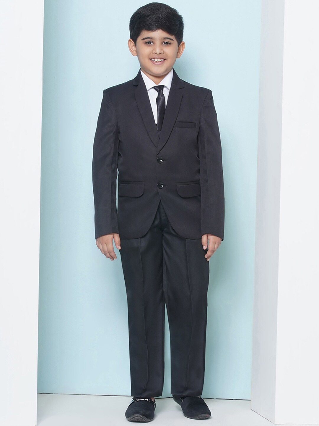 

Aj DEZInES Boys Single-Breasted Cotton Five-Piece Party Suit, Black