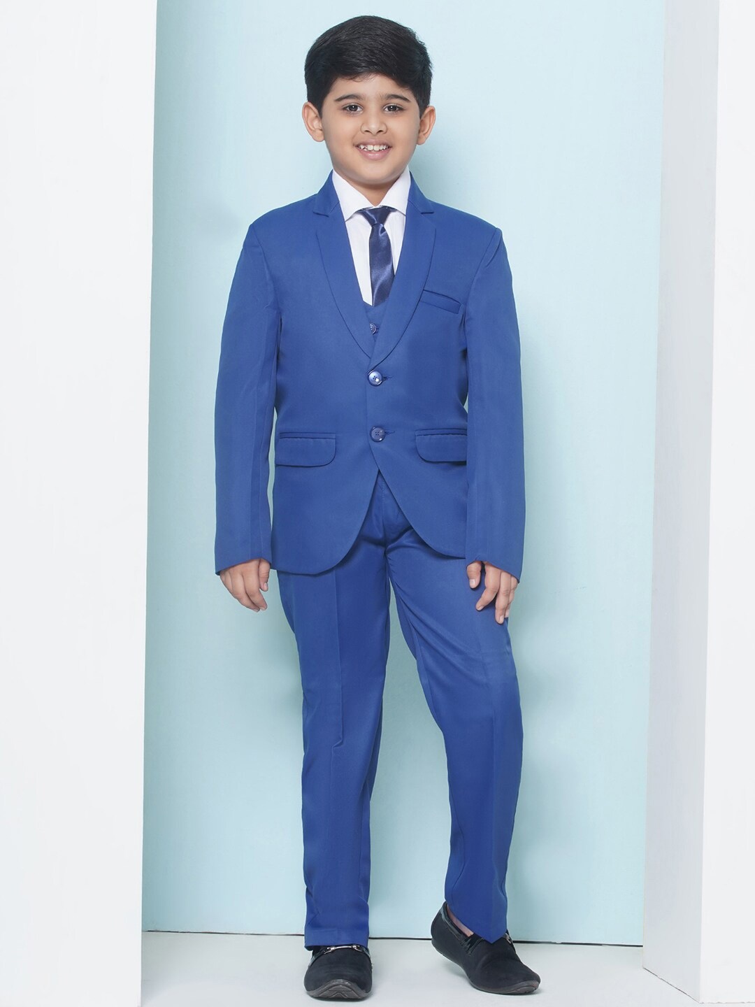 

Aj DEZInES Boys Single-Breasted Cotton 5-Piece Party Suit, Blue
