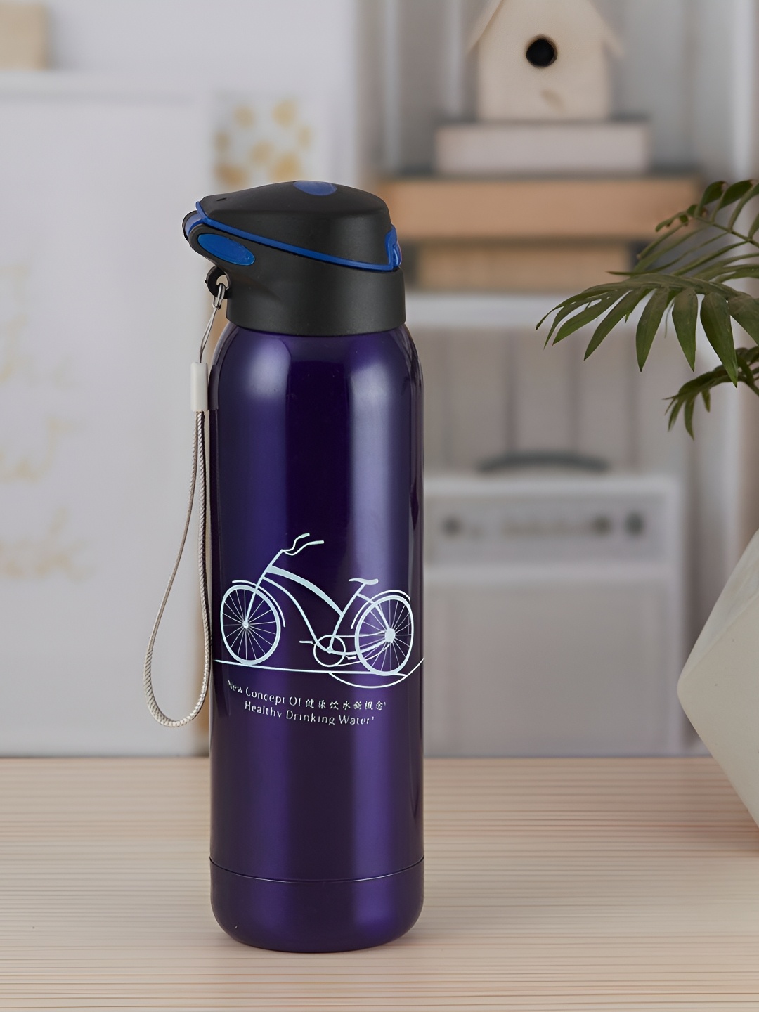 

Kookee Blue & White Printed Stainless Steel Double Wall Water Bottle 500 Ml