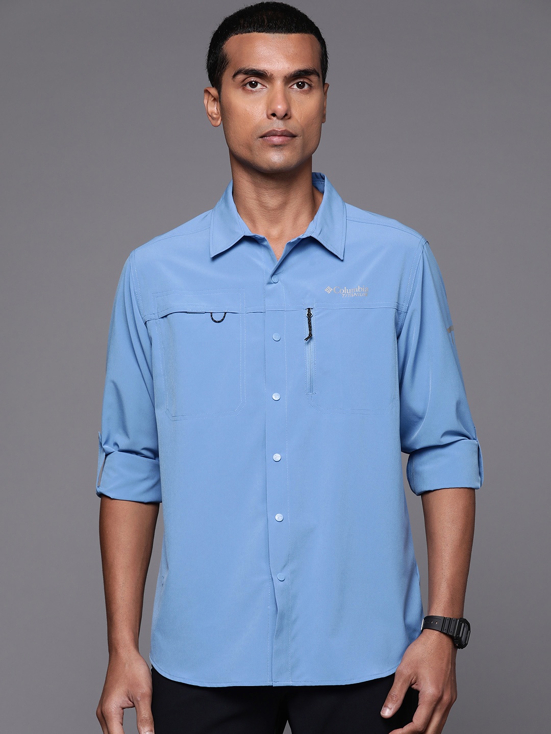 

Columbia Men Standard Summit Valley Roll-Up Sleeves Linen Blend Casual Shirt, Blue