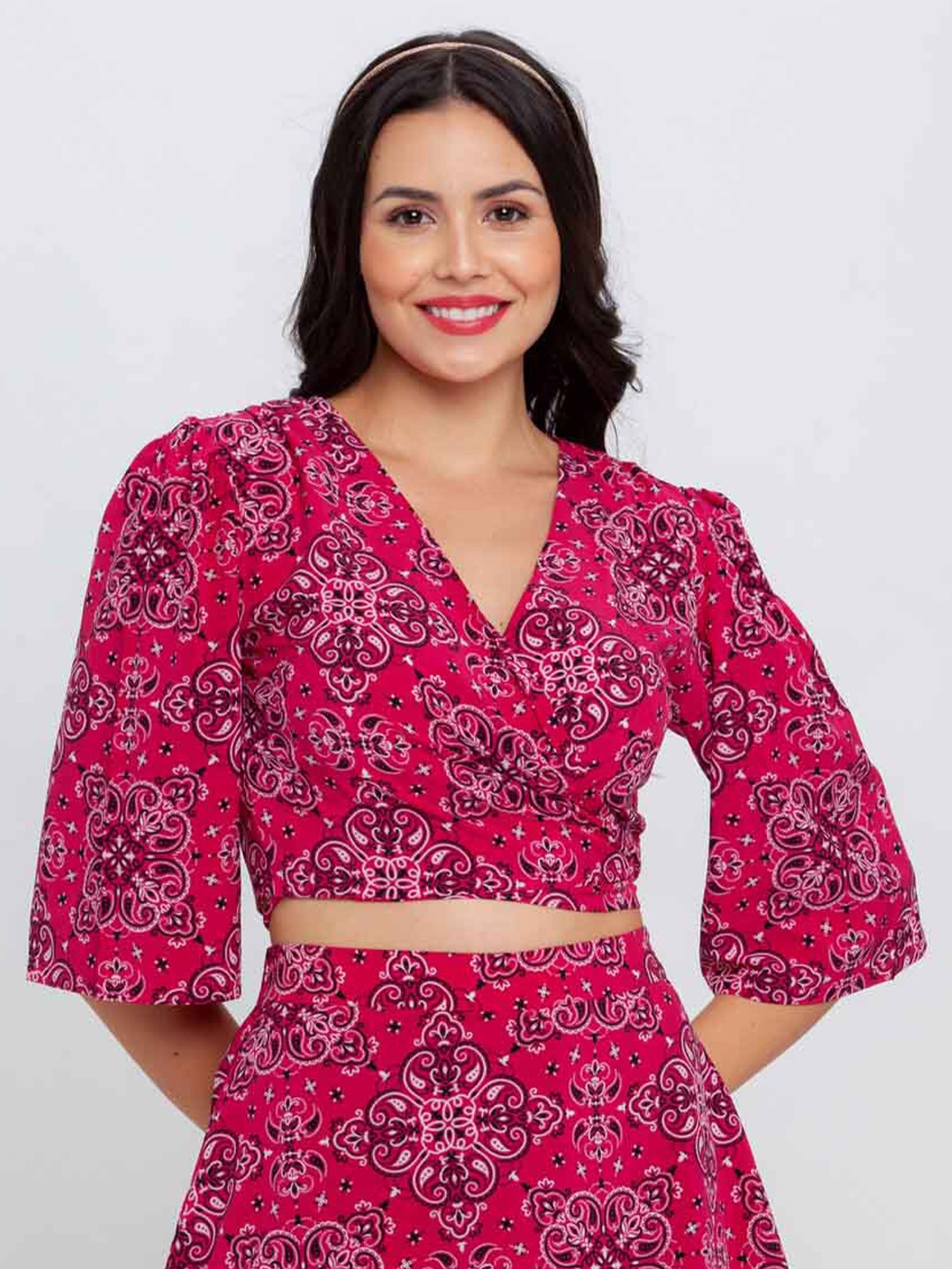 

Zink London Floral Printed V Neck Crop Top, Pink