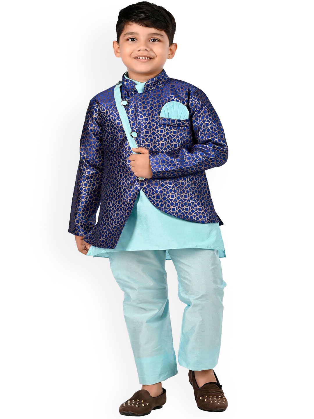 

BAESD Boys Geometric Printed Mandarin Collar Straight Kurta With Trouser, Blue