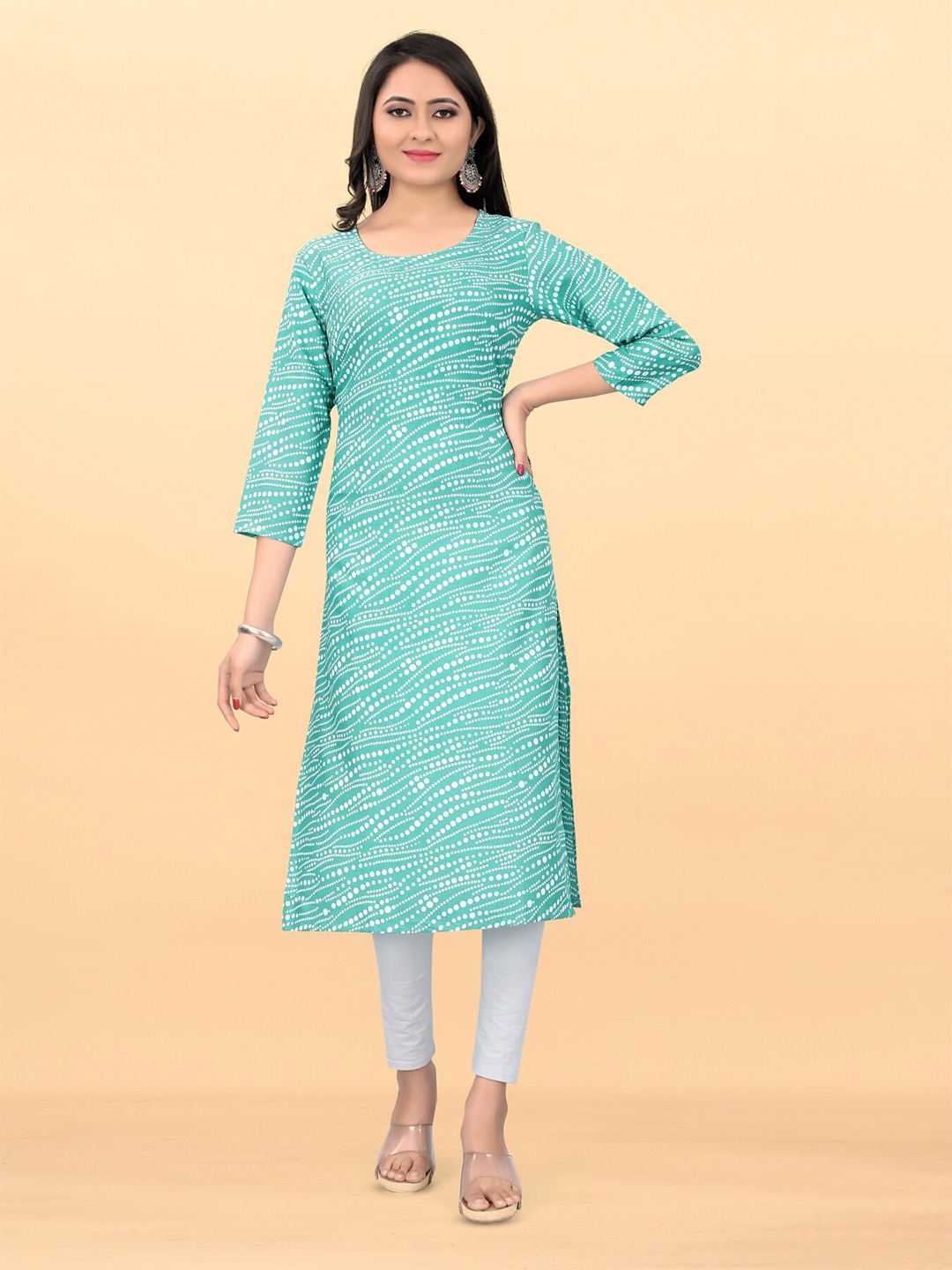 

PYARI - A style for every story Geometric Printed Round Neck Straight Kurta, Green