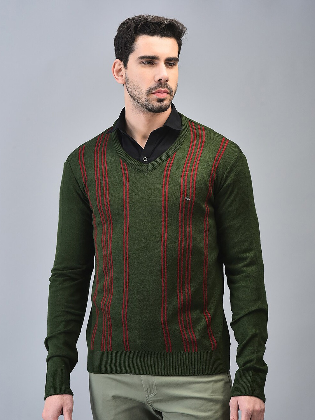 

CANOE Striped V-Neck Pullover Sweaters, Olive