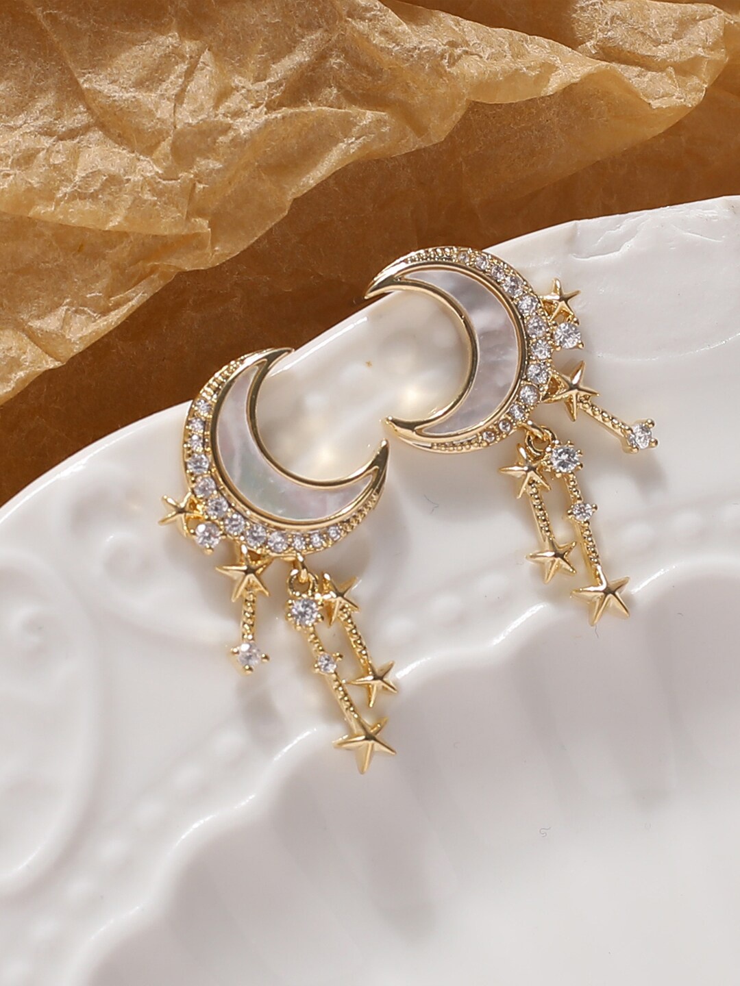 

FIMBUL Gold-Plated Stainless Steel Stones Studded Crescent Shaped Drop Earrings