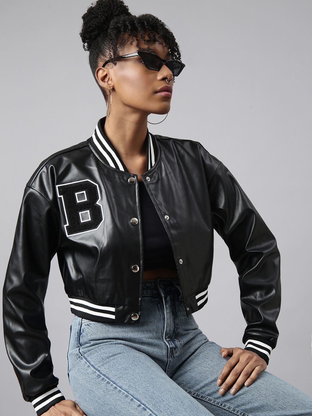 SHOWOFF Stand Collar Windcheater Windcheater Crop Oversized Varsity Jacket, Black