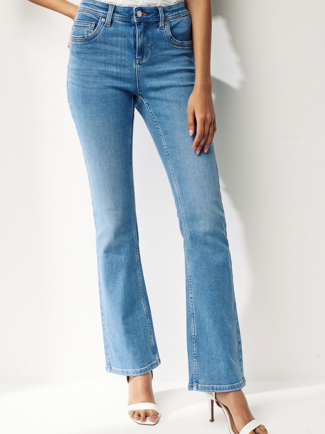 

NEXT Women Bootcut Light Fade Stretchable Jeans, Blue