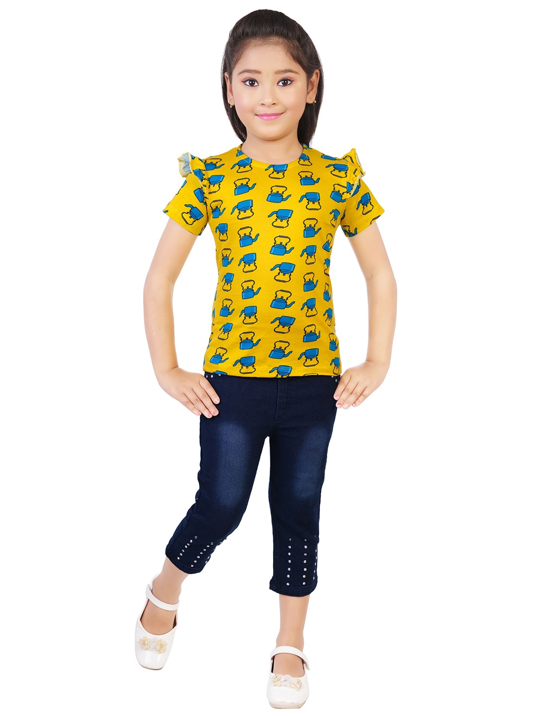 

CELEBRITY CLUB Girls Printed Top With Trousers, Yellow