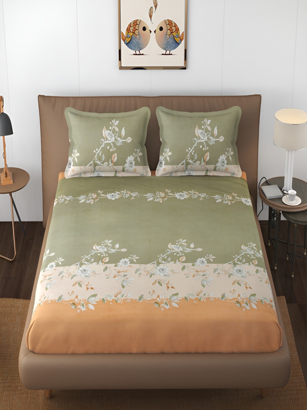 

Hammer Home Green & Beige Floral Printed 210 TC Queen Bedsheet with 2 Pillow Covers