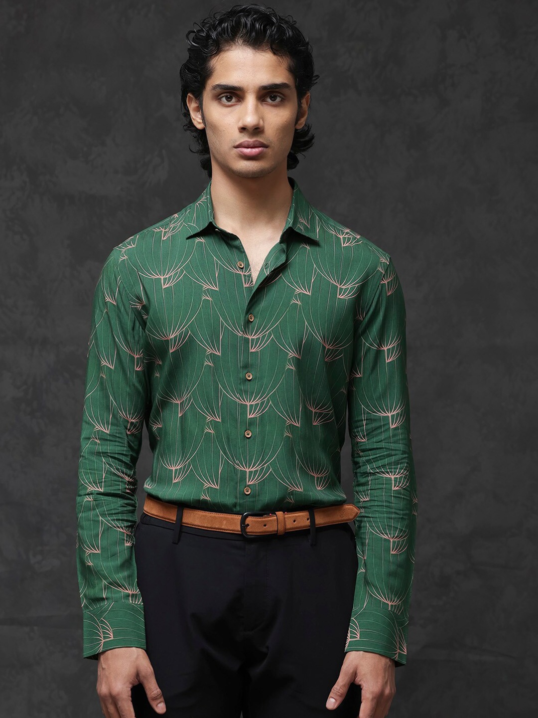 

RARE RABBIT Men Rasou Slim Fit Camouflage Printed Formal Shirt, Green