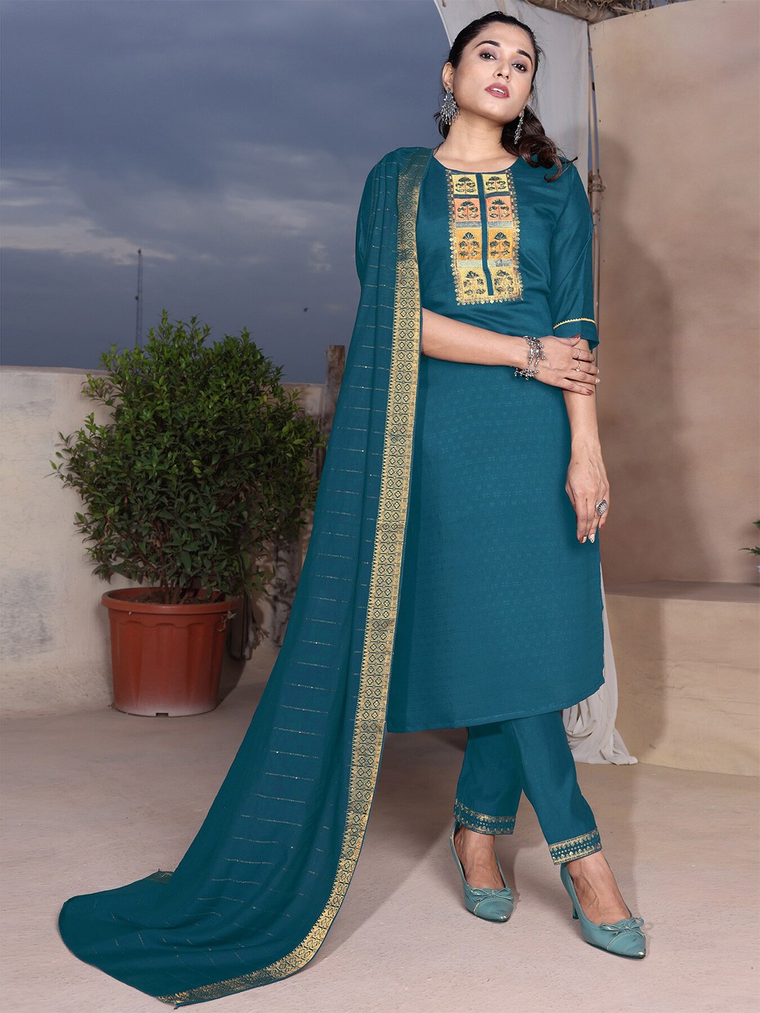 

Ariya Prints Ethnic Motifs Embroidered Pure Silk Straight Kurta With Pyjama & Dupatta, Blue