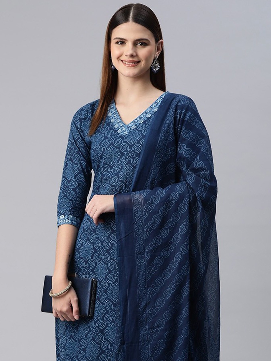 

Readiprint Women Bandhani Printed Regular Thread Work Pure Cotton Kurta with Trousers & With Dupatta, Blue