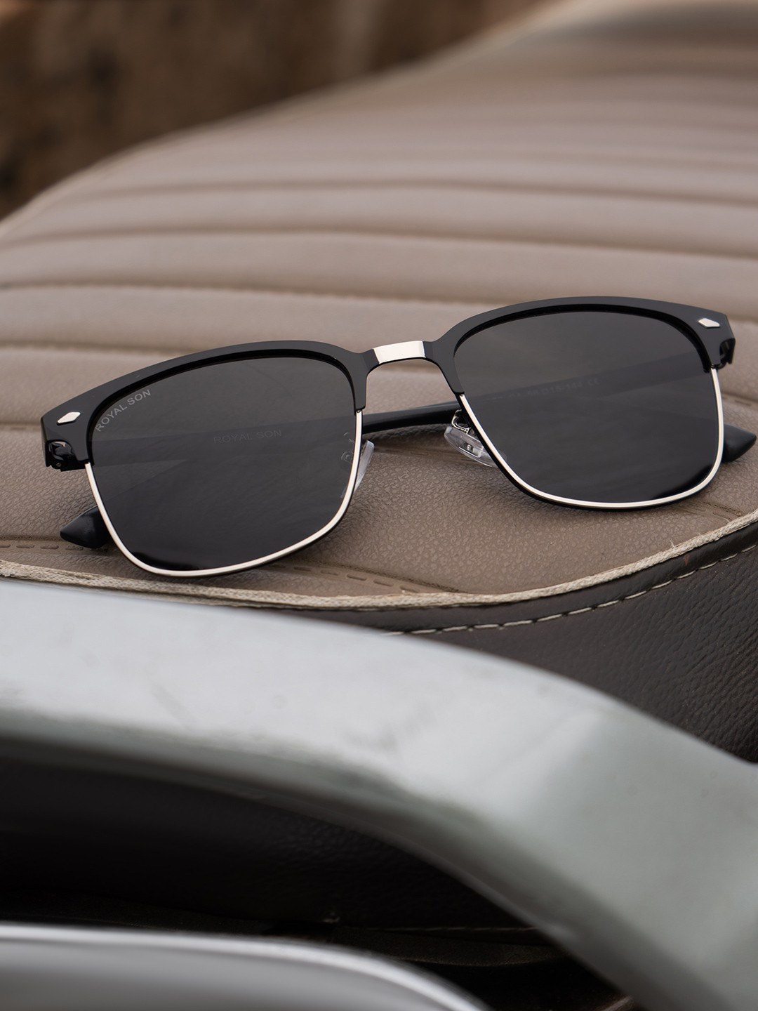 

ROYAL SON Men Square Sunglasses With Polarised and UV Protected Lens CHI00175-C2, Black