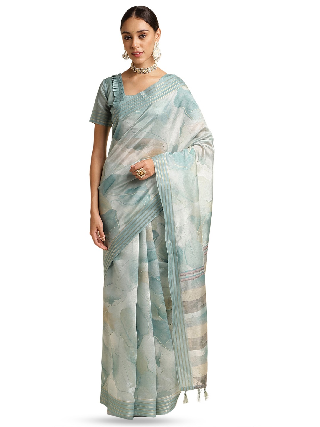 

DOI MOI Abstract Printed Saree, Green
