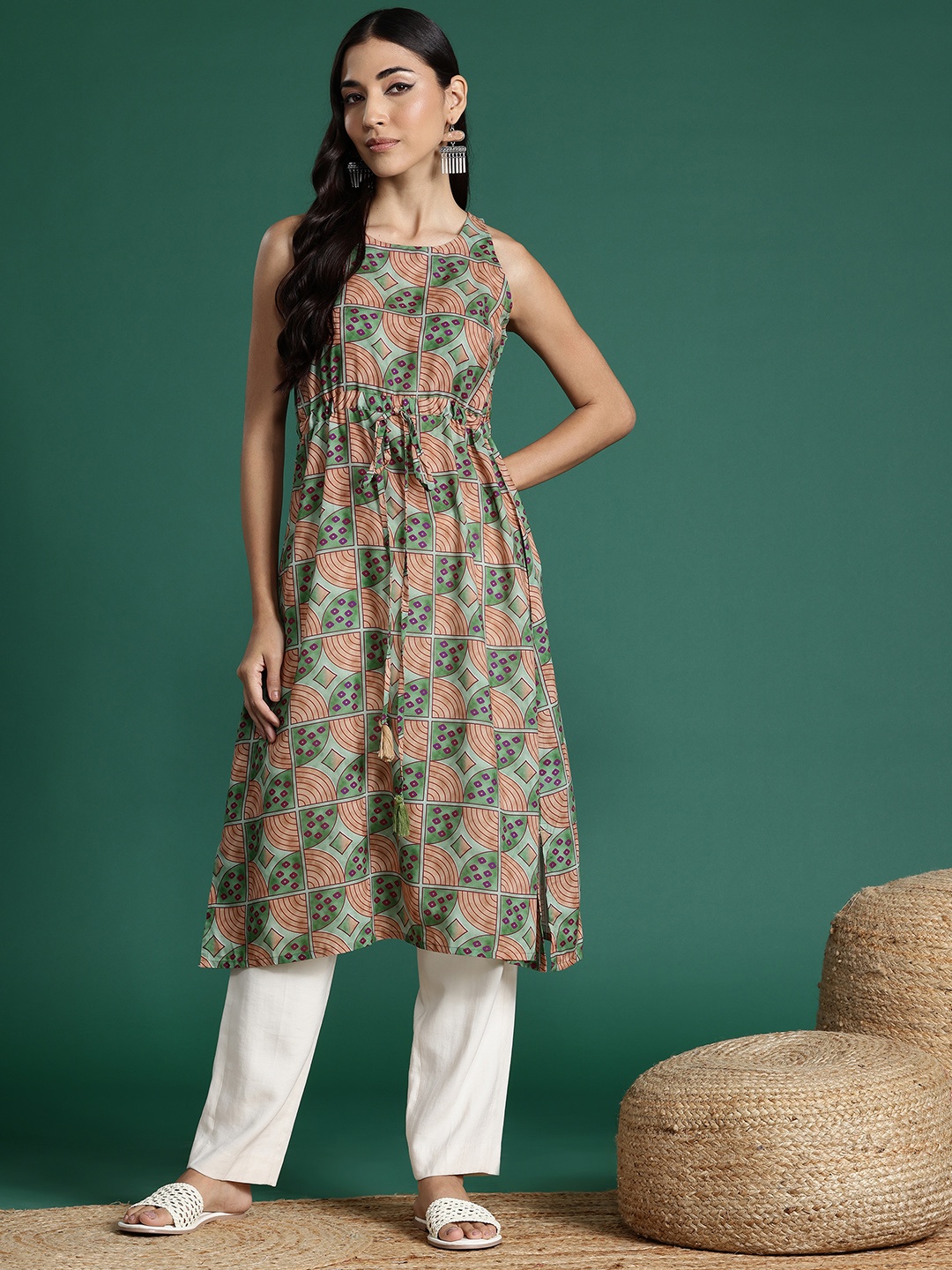 

Sangria Ethnic Motifs Printed Kurta with Waist Tie-Up, Green