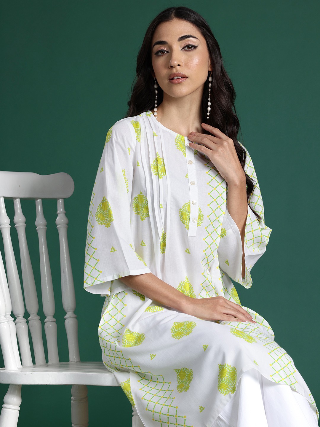 Sangria Ethnic Motifs Printed Flared Sleeves Pleated Kurta, White
