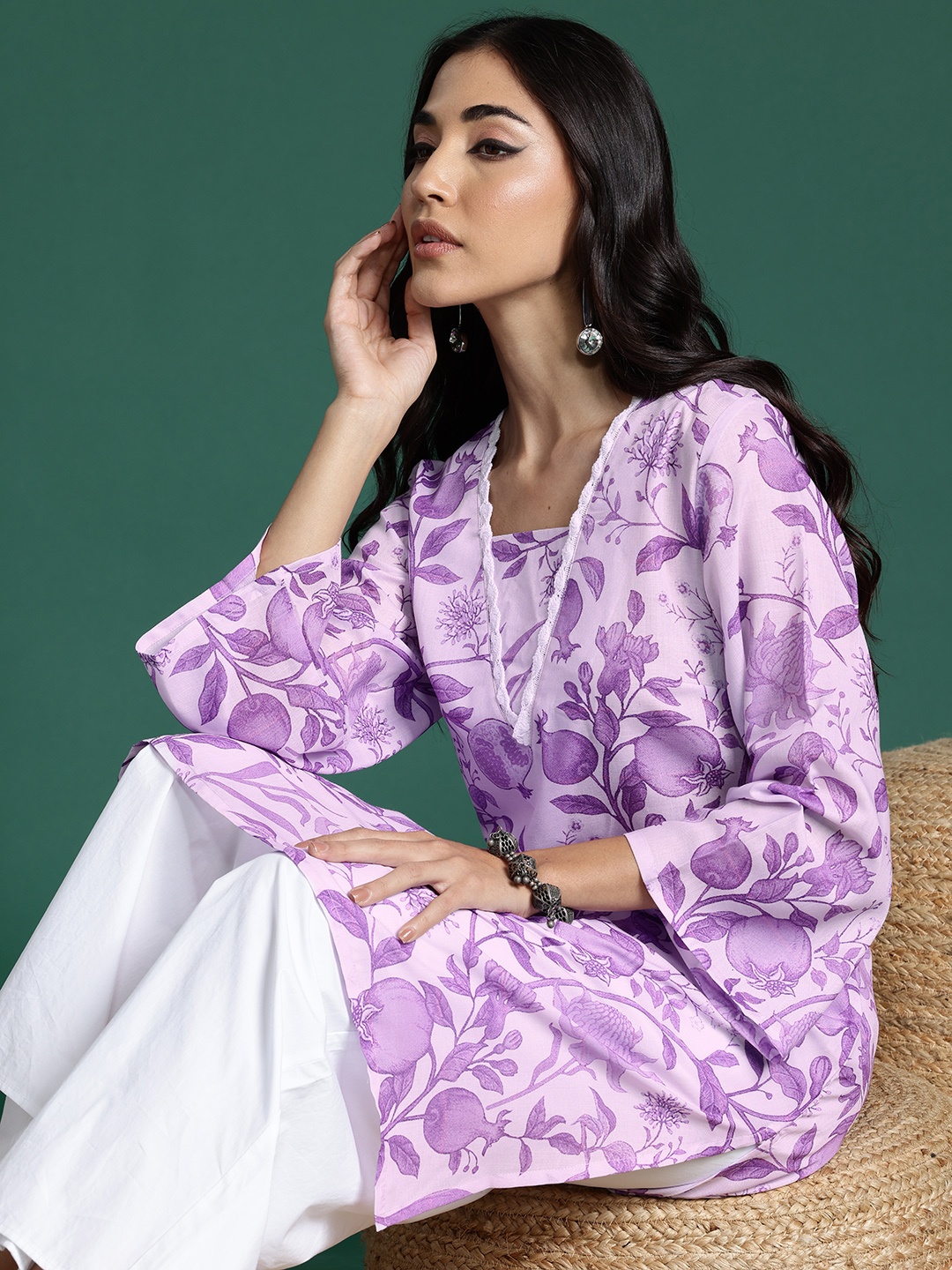 

Sangria Floral Printed Flared Sleeves Kurta With Lace Inserts, Purple