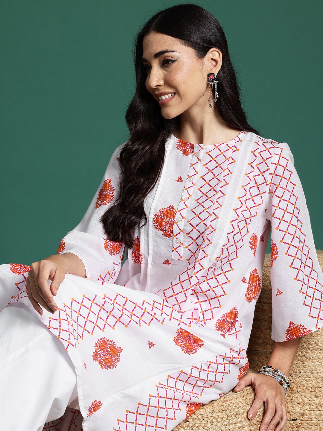

Sangria Ethnic Motifs Printed Flared Sleeves Indie Prints Kurta, White