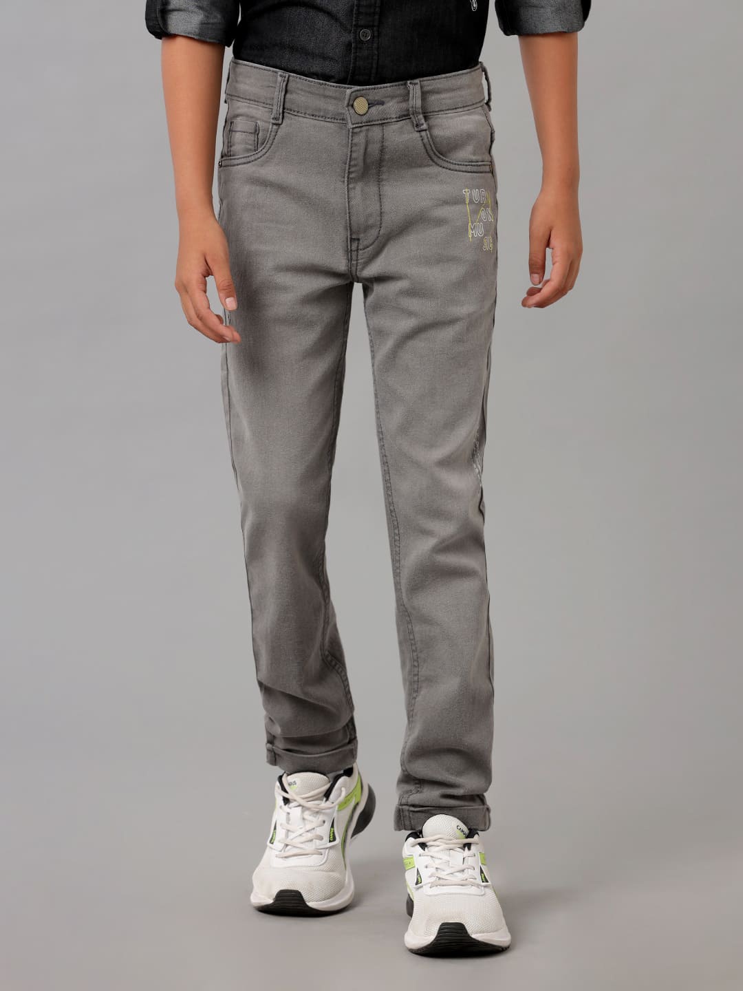 

UNDER FOURTEEN ONLY Boys Slim Fit Low Distress Heavy Fade Cotton Jeans, Grey