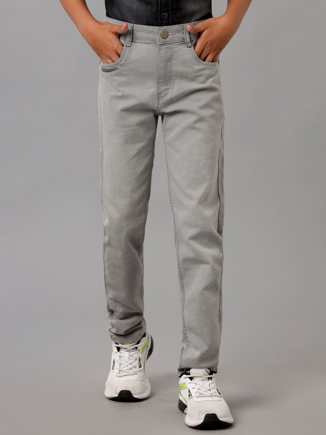 

UNDER FOURTEEN ONLY Boys Mid Rise Slim Fit Cotton Jeans, Grey