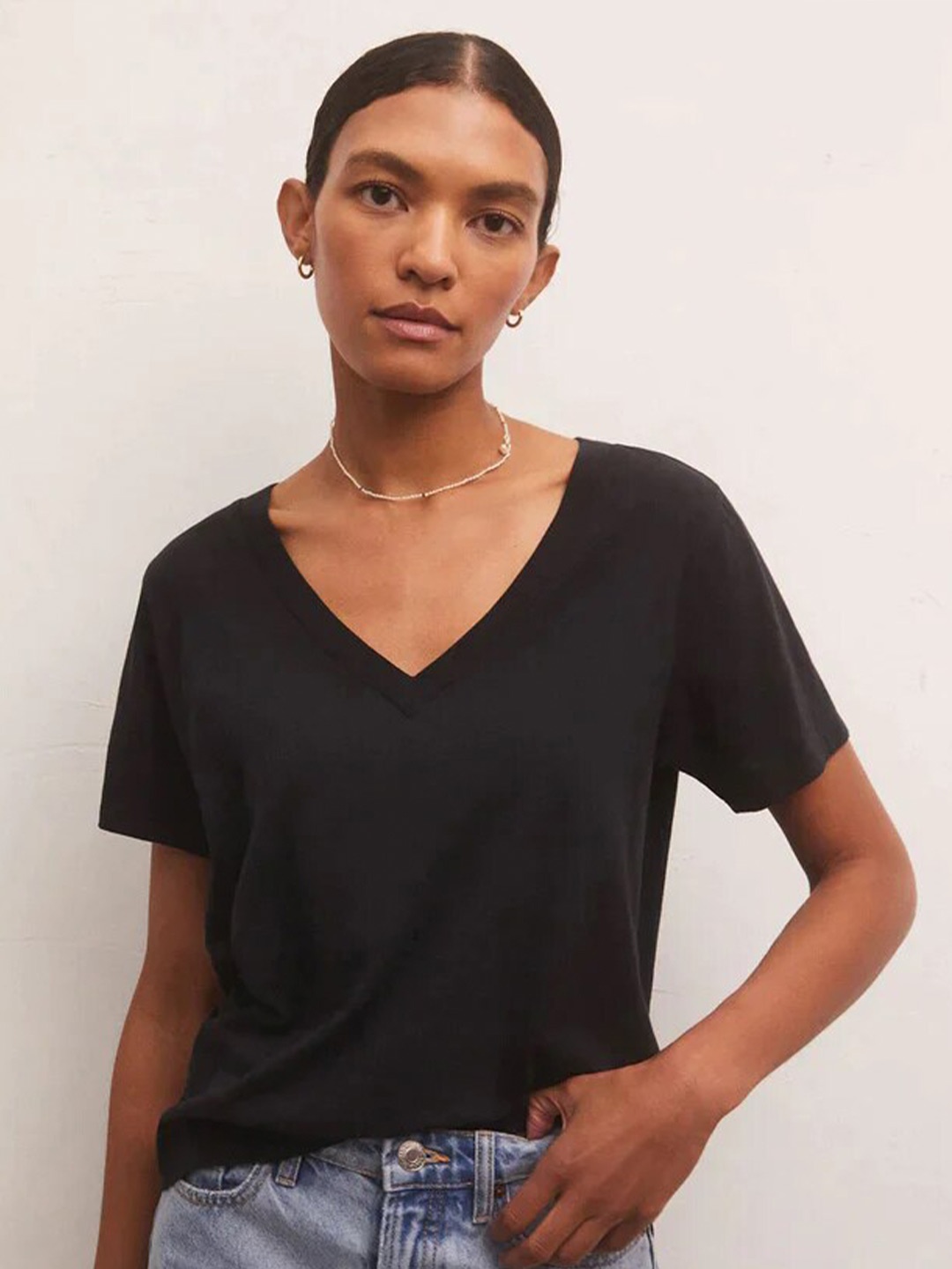

COLOR CAPITAL V-Neck Top, Black