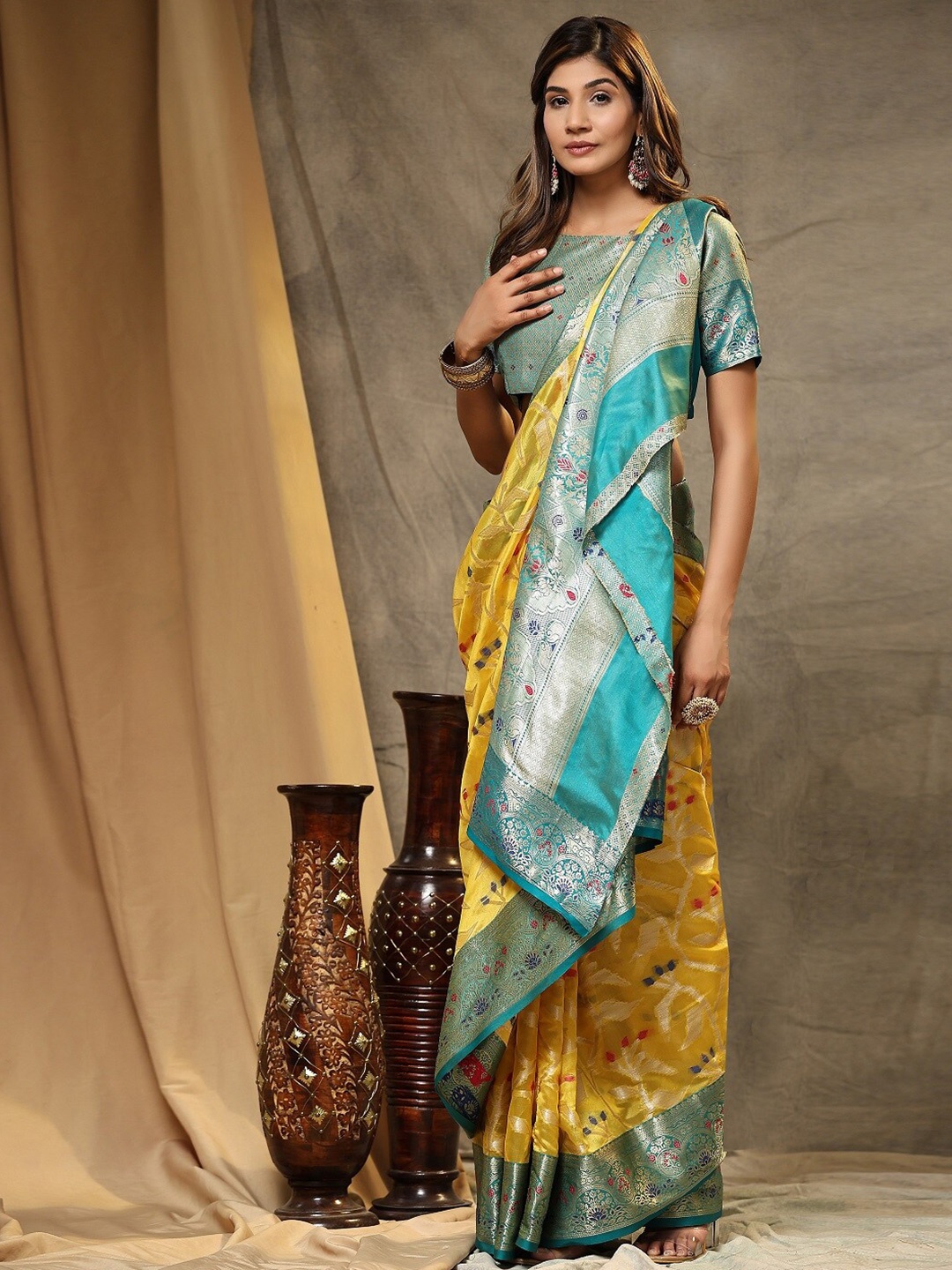 

faxofab Yellow & Blue Ethnic Woven Design Zari Silk Banarasi Saree