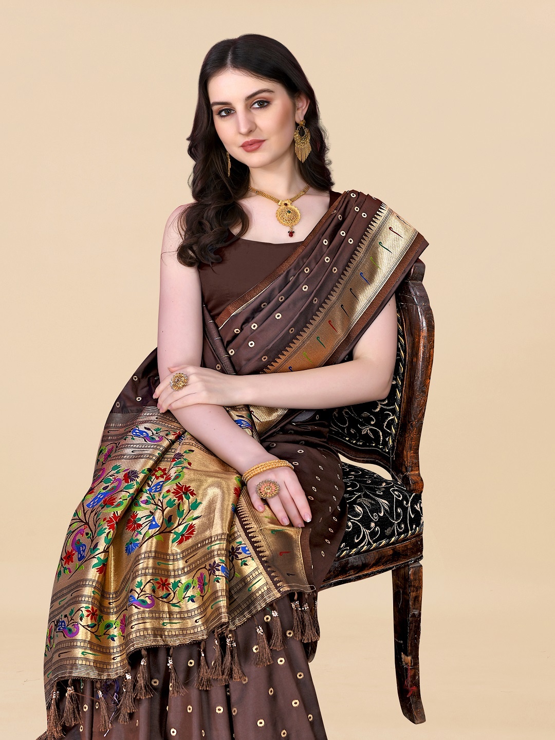 

faxofab Geometric Woven Design Zari Banarasi Saree, Brown