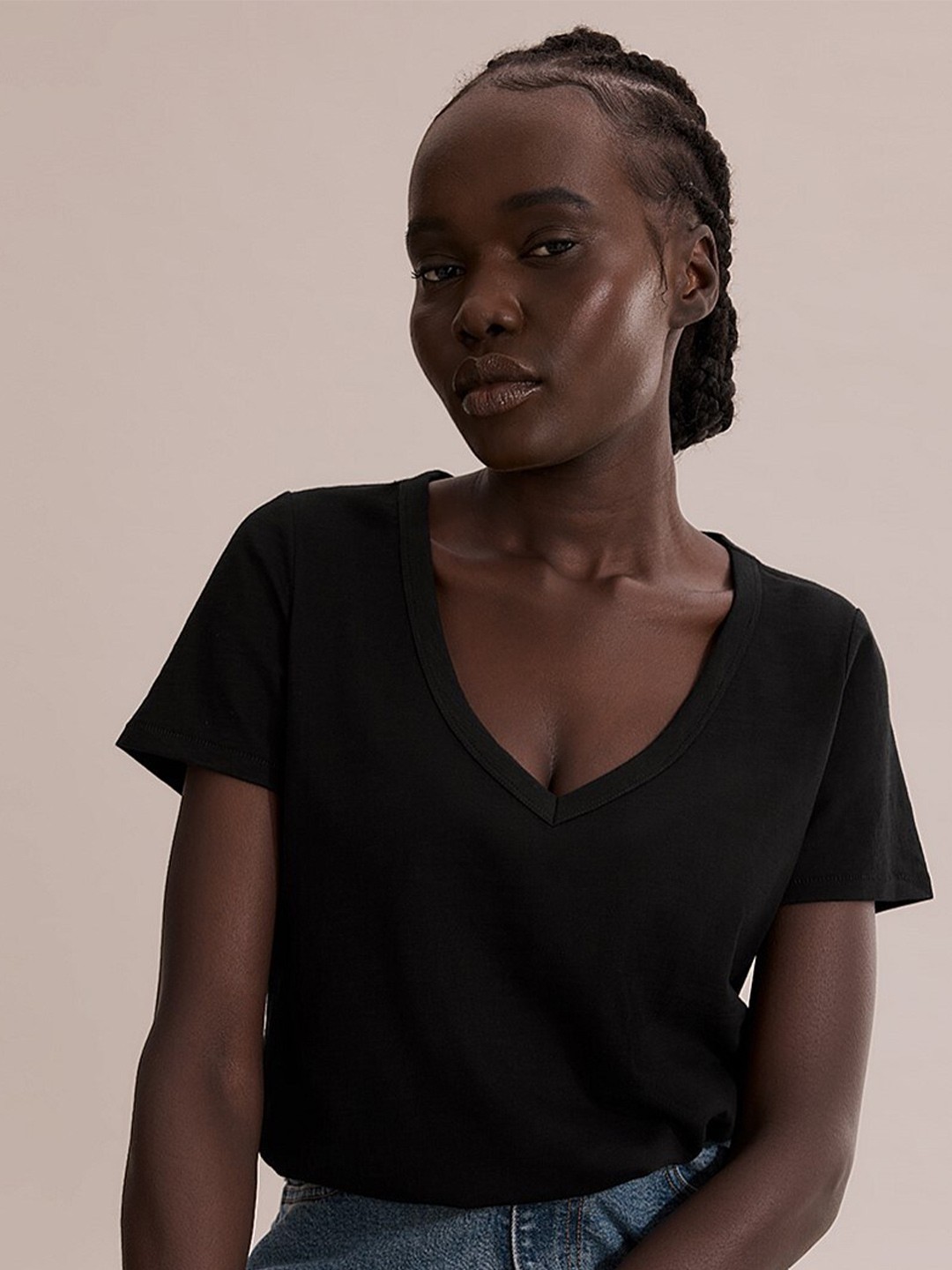 

COLOR CAPITAL V-Neck Short Sleeves Opaque Casual Top, Black