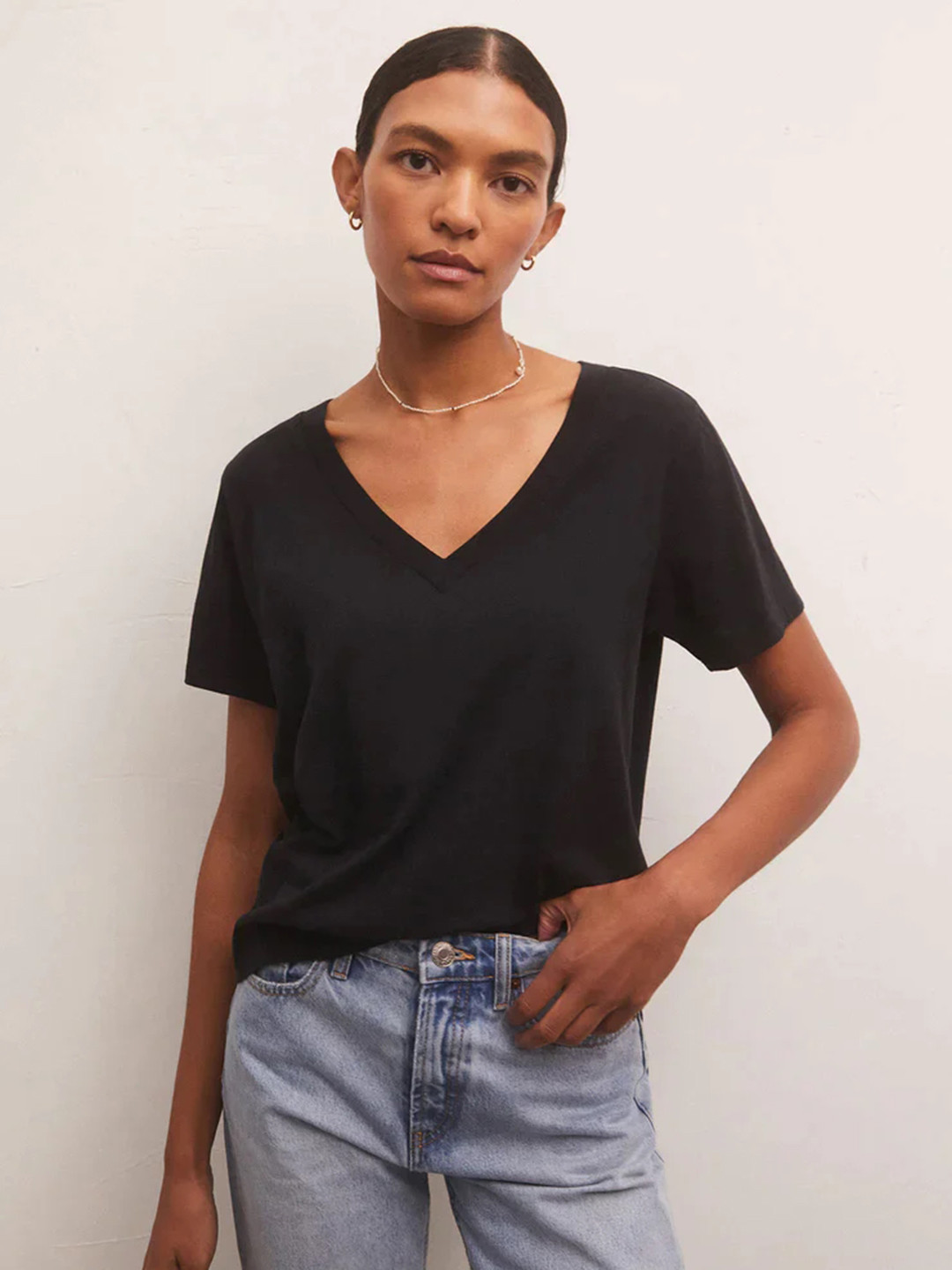 

COLOR CAPITAL V Neck Relaxed Fit Top, Black