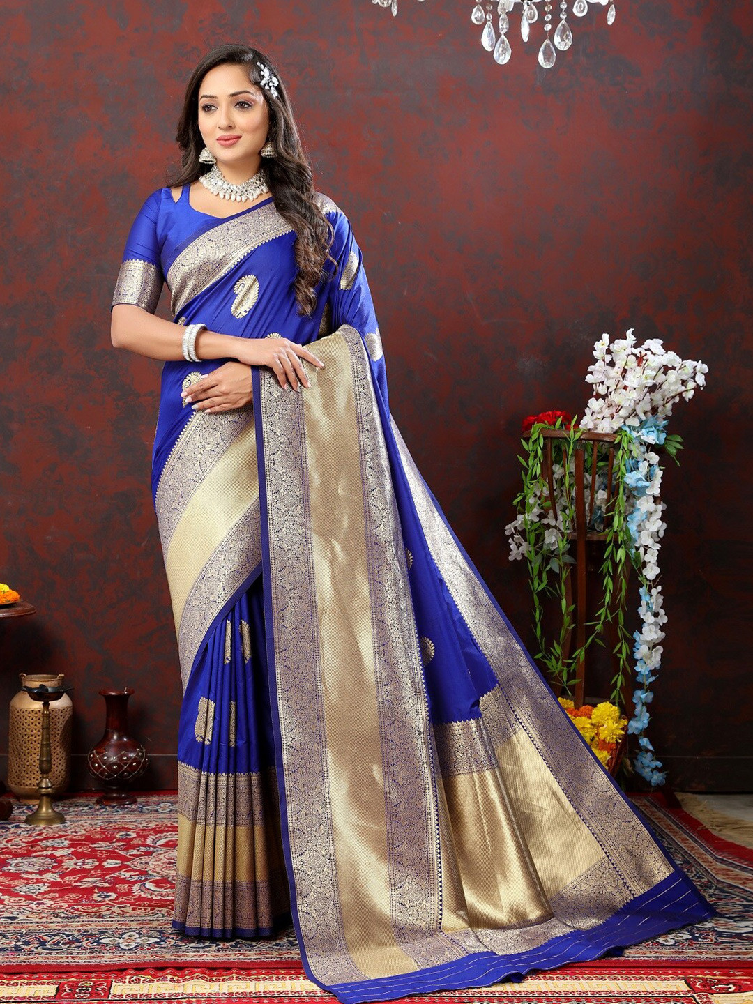 

faxofab Blue & GoldToned Ethnic Woven Design Zari Silk Banarasi Saree