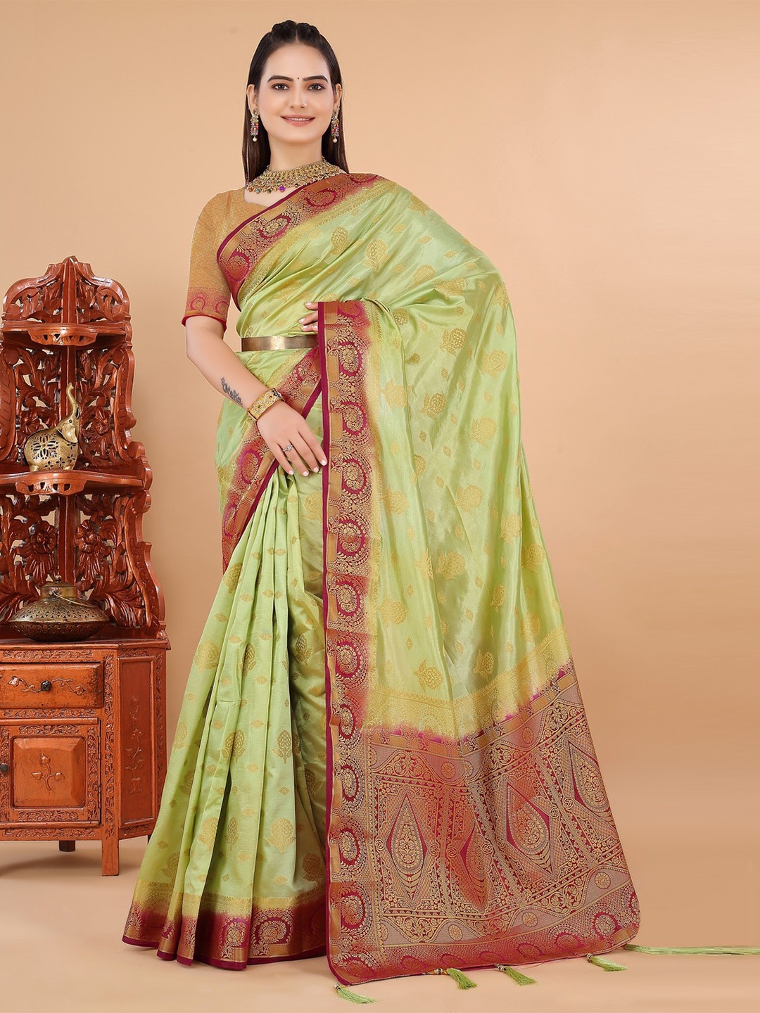 

Saree Exotica Woven Design Zari Pure Silk Banarasi Sarees, Olive