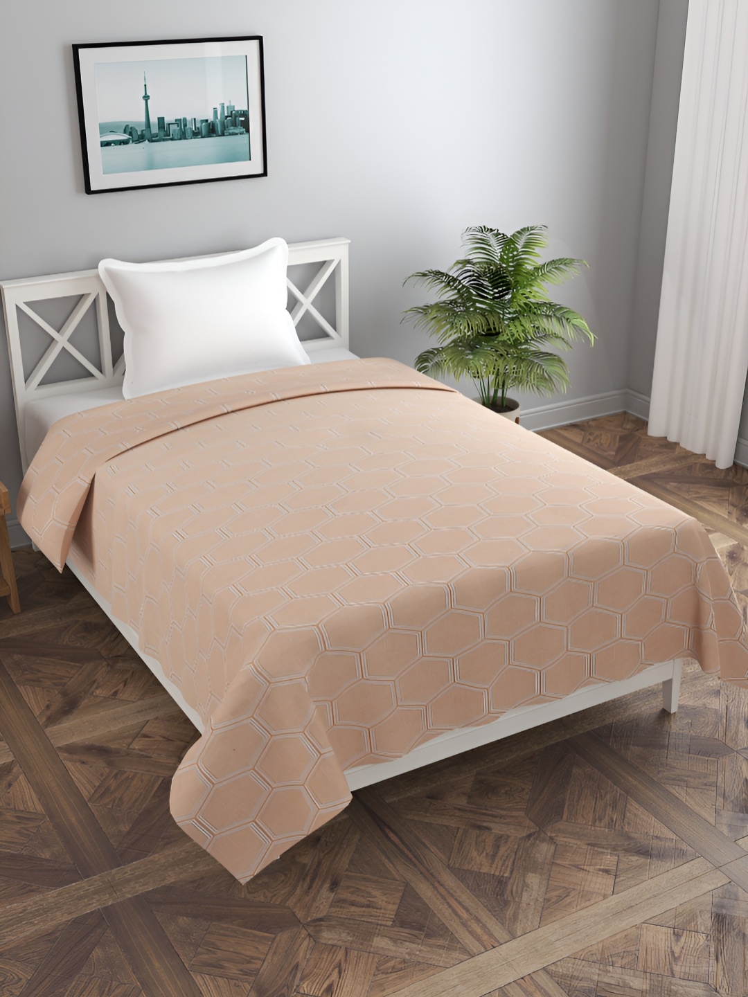 

MORADO White & Peach Printed Single Duvet Cover