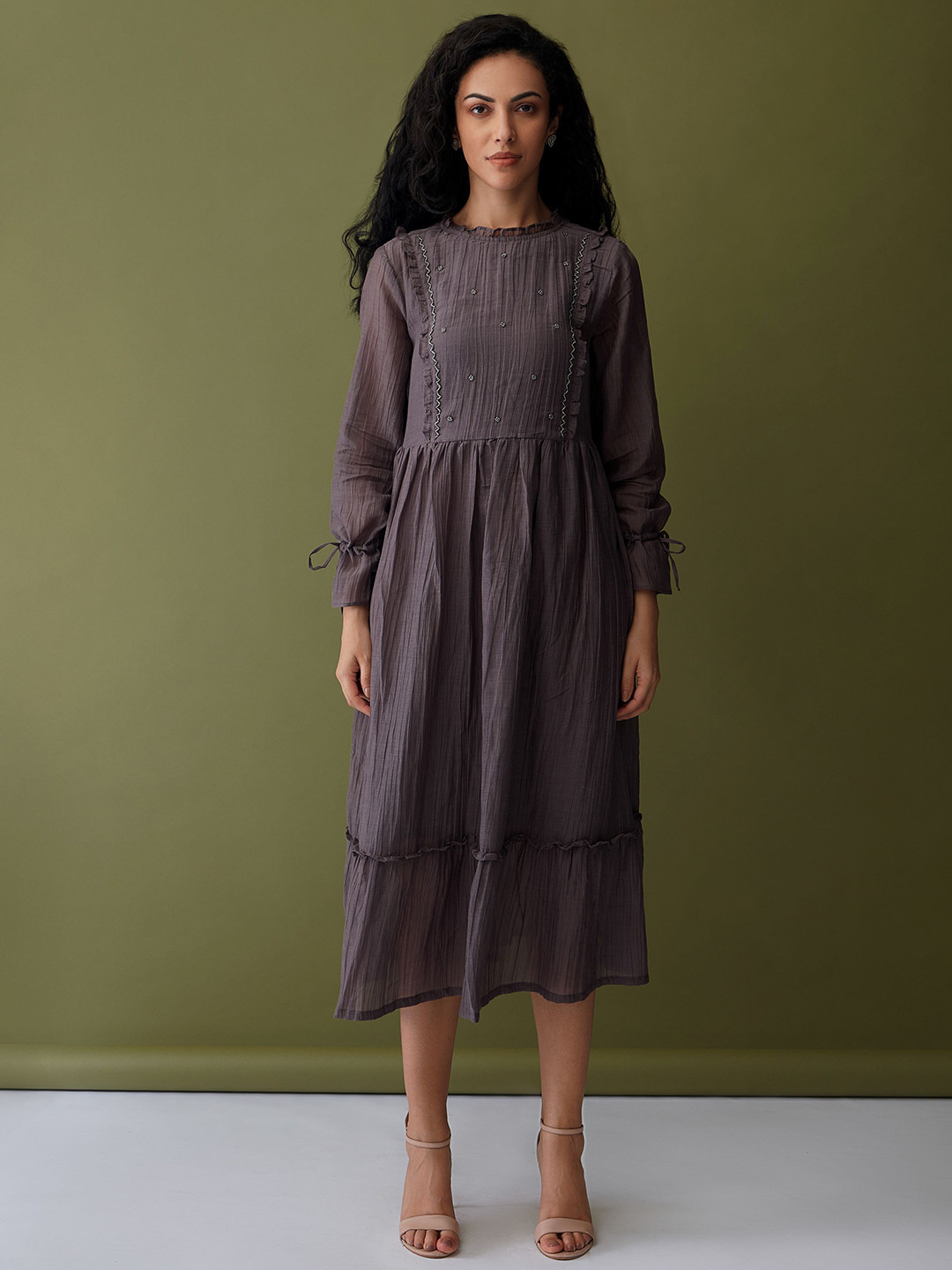 

Bombay Bloom Embroidered Round Neck Silk A-Line Midi Dress, Grey