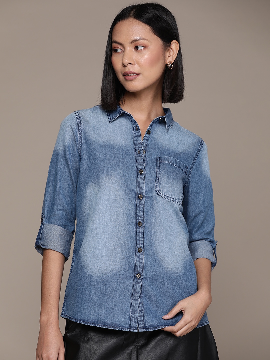 

Roadster Faded Roll-Up Sleeves Pure Cotton Denim Casual Shirt, Blue