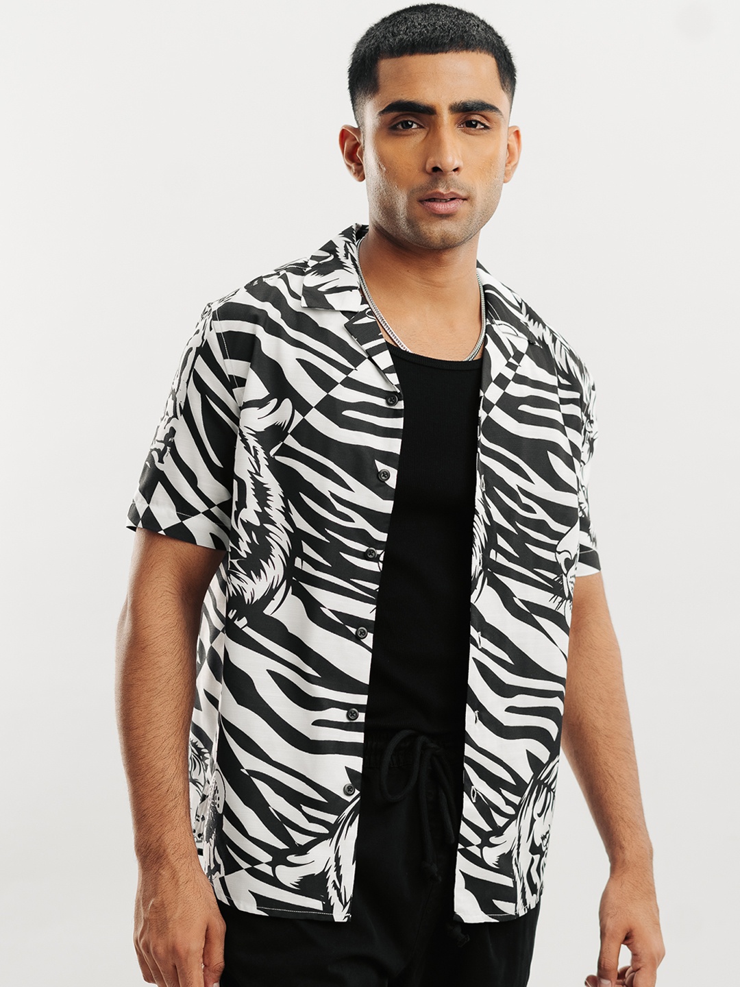 

FREAKINS Opaque Printed Cotton Casual Shirt, White