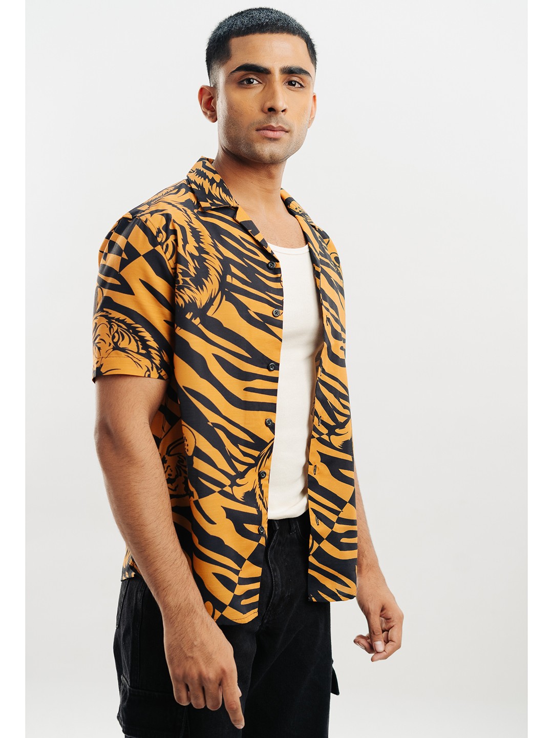 

FREAKINS spread collar Short Sleeves Animal Printed Casual Cotton Shirt, Orange