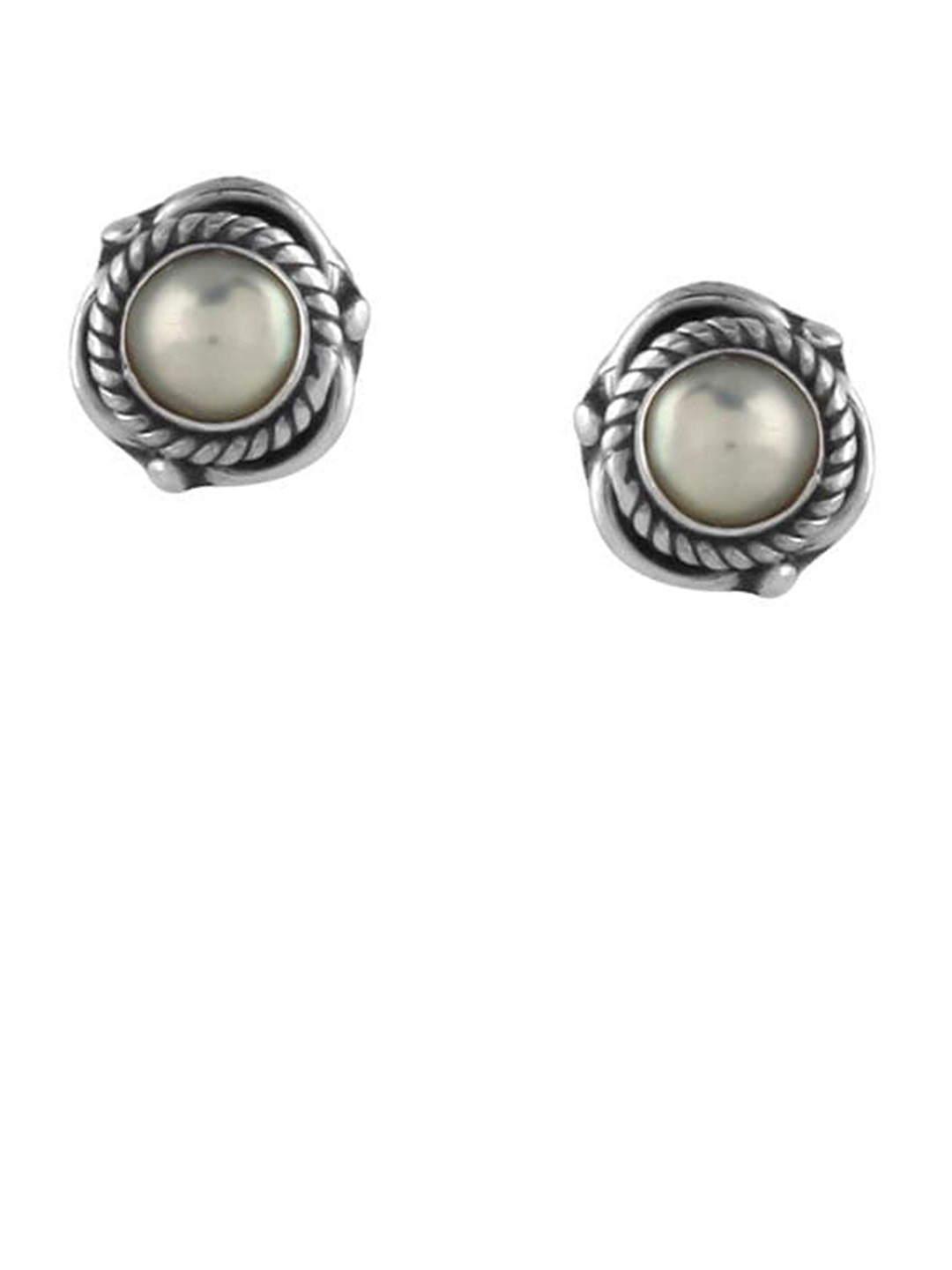 

Abhooshan 92.5 Sterling Silver Contemporary Stud Earrings