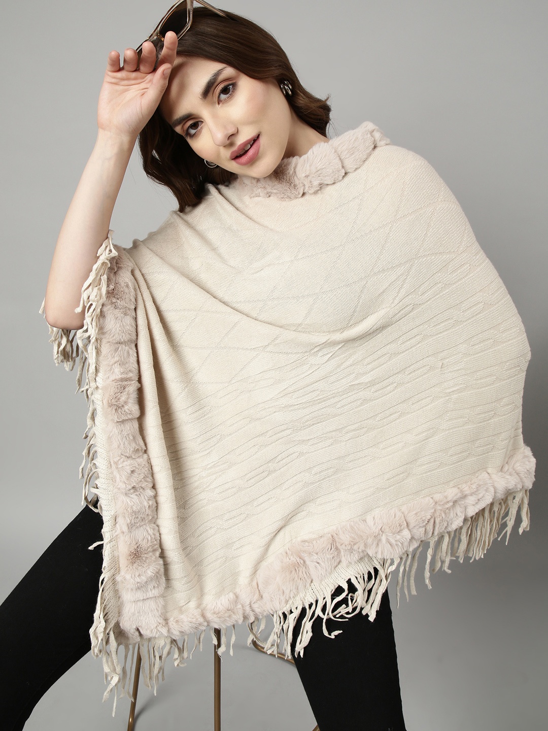 

SHOWOFF Round Neck Long Sleeves Longline Poncho with Fringed Detail, Cream