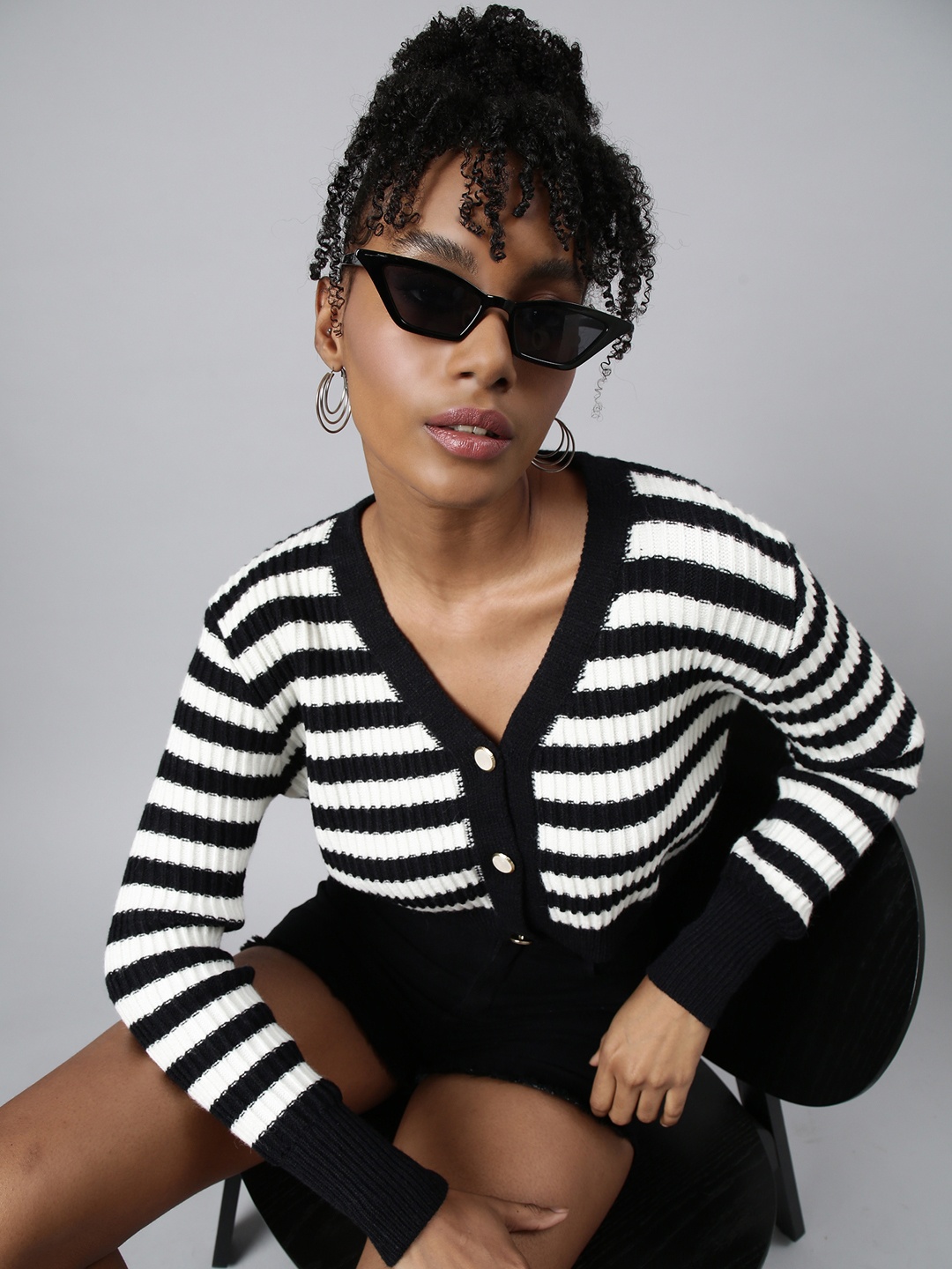 

SHOWOFF Striped V-Neck Crop Cardigan, Black