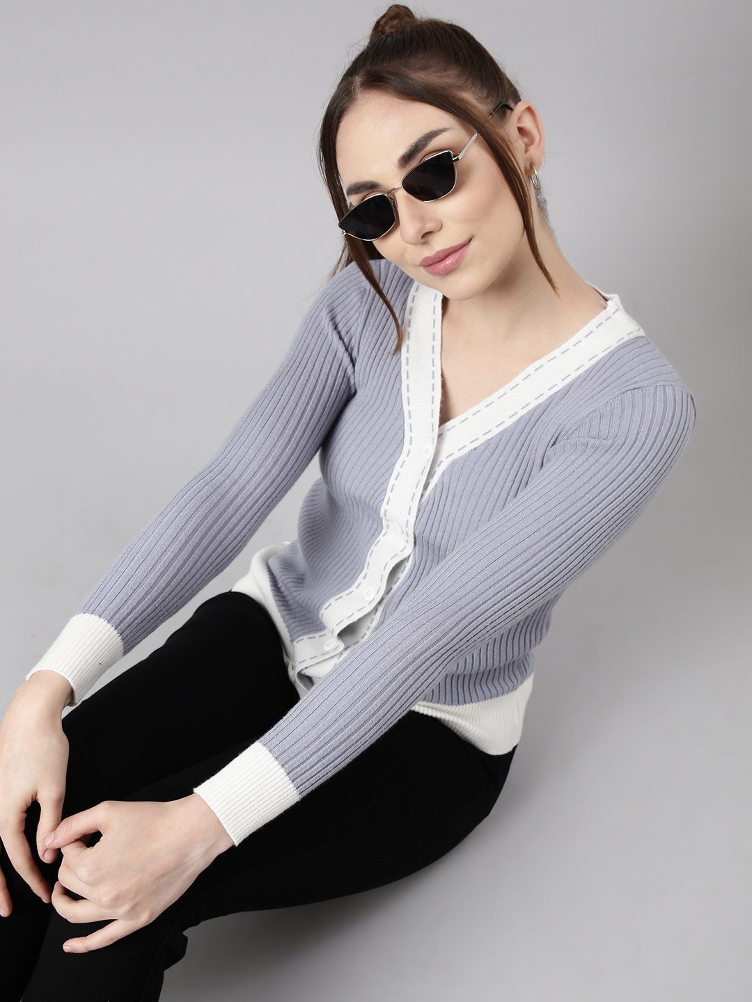 

SHOWOFF Colourblocked V-Neck Acrylic Cardigan, Grey