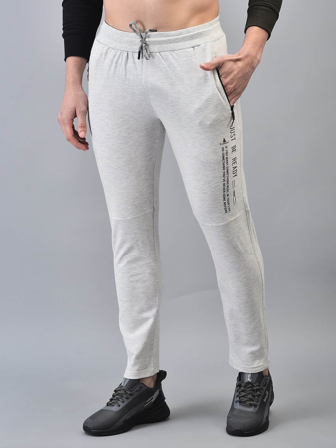 

CANOE Men Typography Printed Mid-Rise Track Pant, Off white
