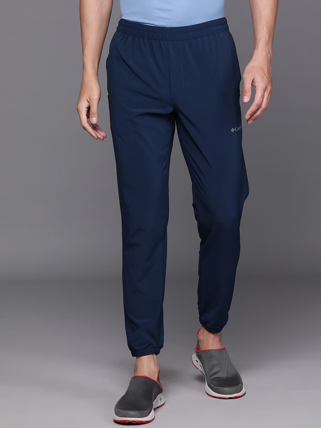 

Columbia Men Solid Regular Fit Joggers, Blue