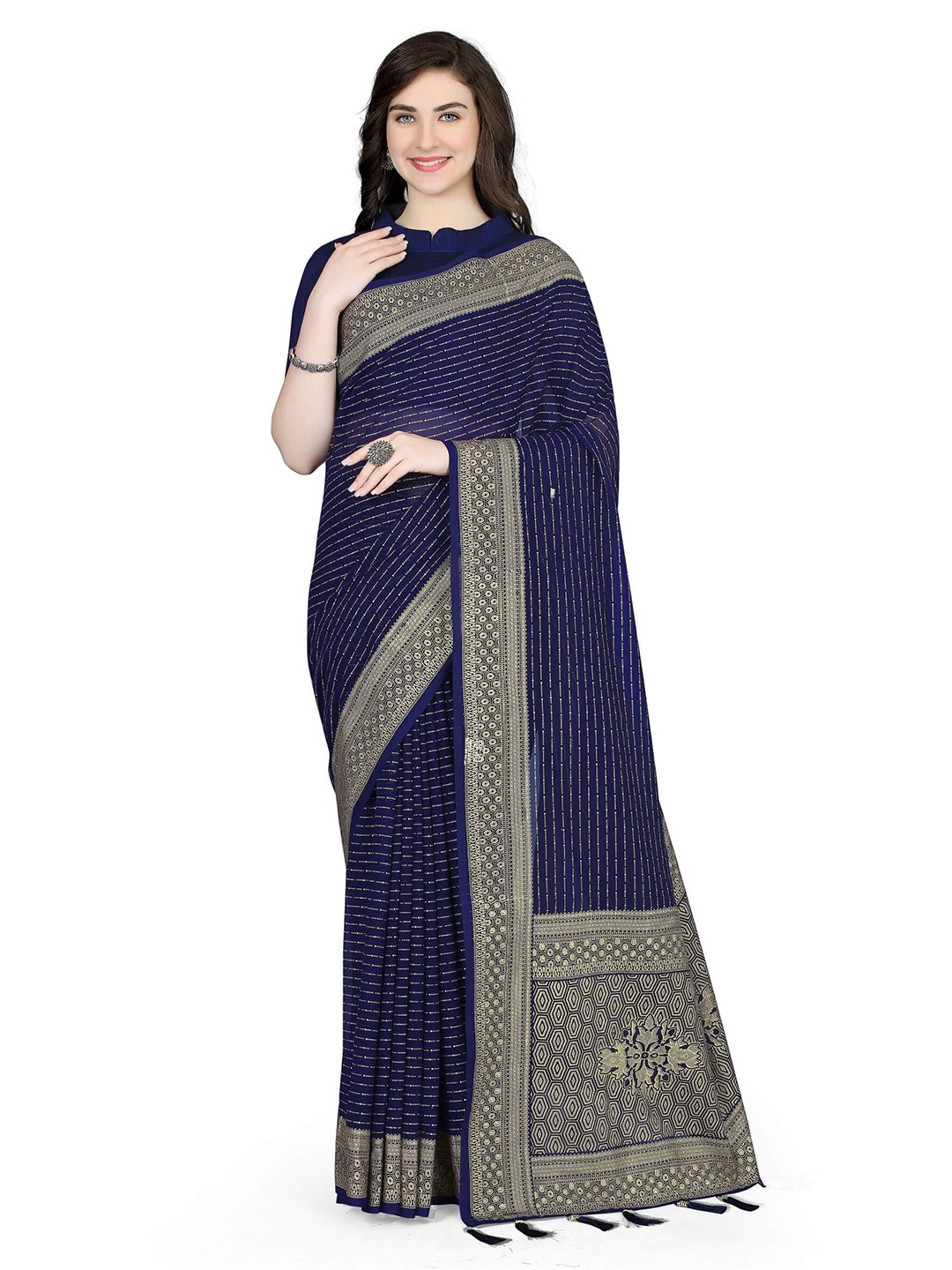 

Avojee Striped Printed Saree, Blue