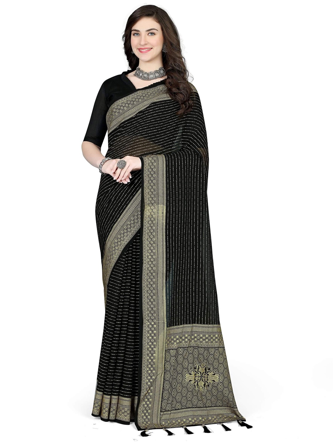

Avojee Striped With Printed Border Saree, Black