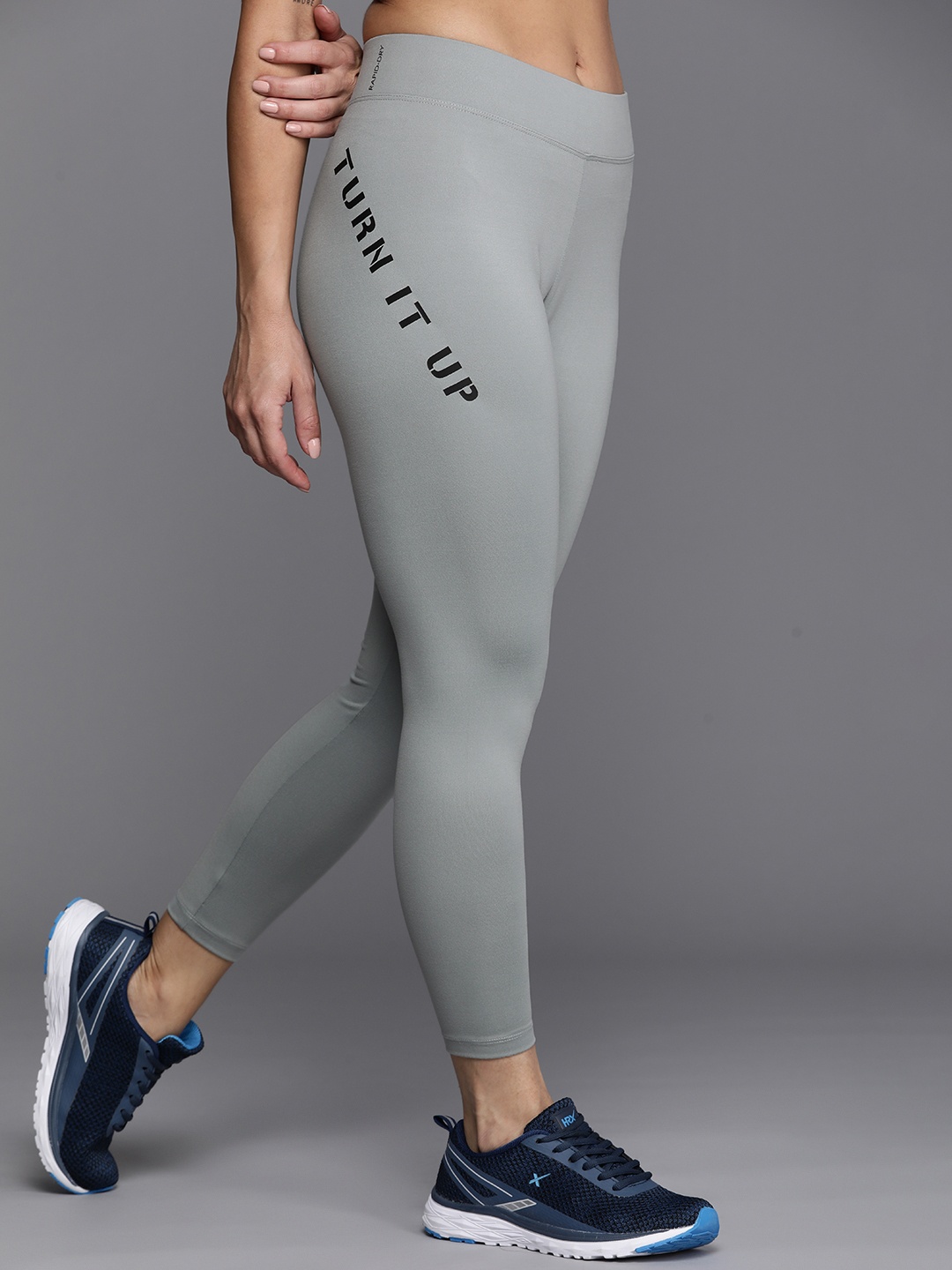 

HRX By Hrithik Roshan Typography Printed Skinny Fit Rapid-Dry Cropped Training Tights, Grey