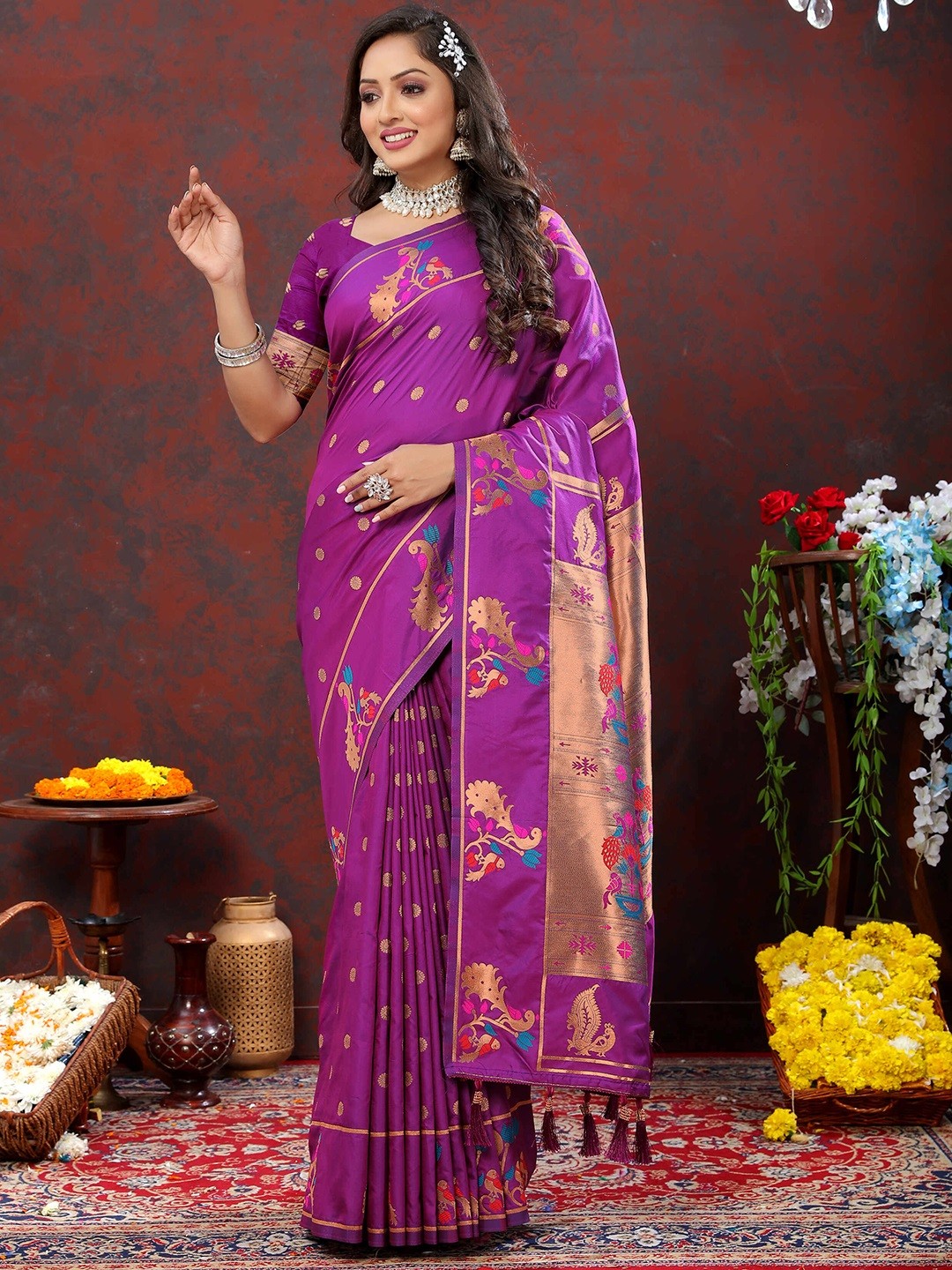 

ZILVIRA Floral Woven Design Zari Pure Silk Paithani Saree, Purple